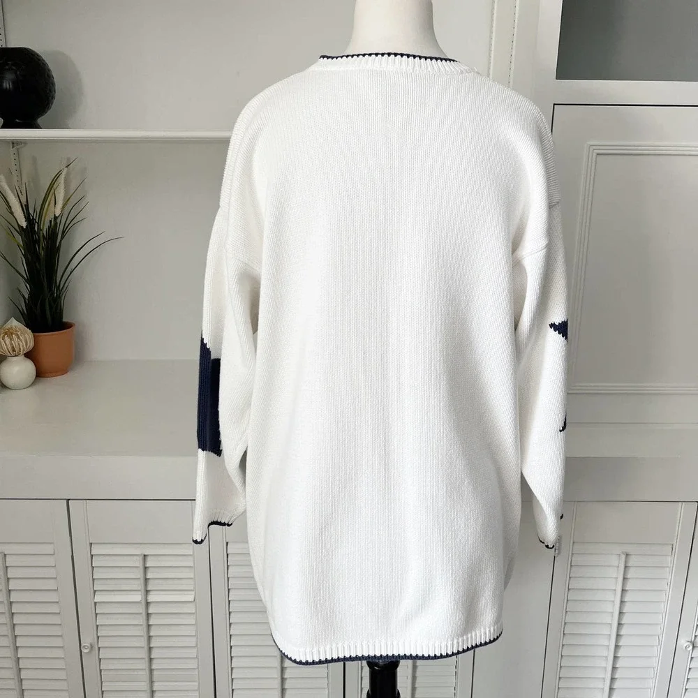 **SOLD**. Adrienne Vittadini Navy and White Star Sweater - Picture 4 of 7